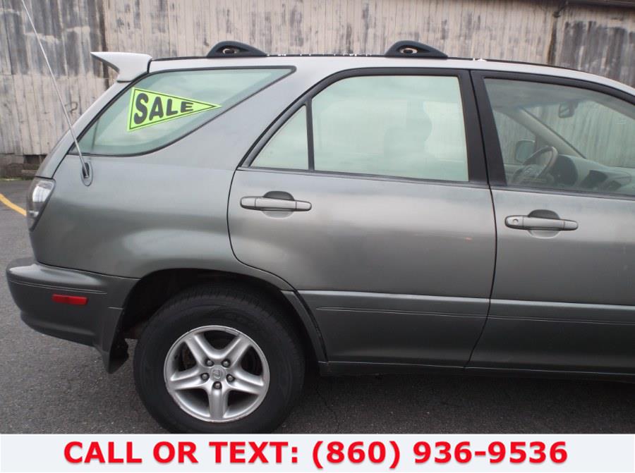 Used Lexus RX 300 4dr SUV 4WD 2002 | Lee Motors Sales Inc. Hartford, Connecticut Used Lexus RX 300 4dr SUV 4WD 2002 | Lee Motors Sales Inc. Hartford, Connecticut