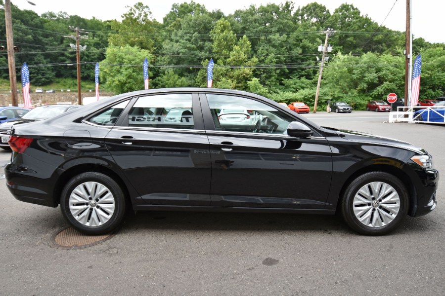 Used Volkswagen Jetta SE Auto w/SULEV 2019 | Highline Car Connection. Waterbury, Connecticut Used Volkswagen Jetta SE Auto w/SULEV 2019 | Highline Car Connection. Waterbury, Connecticut