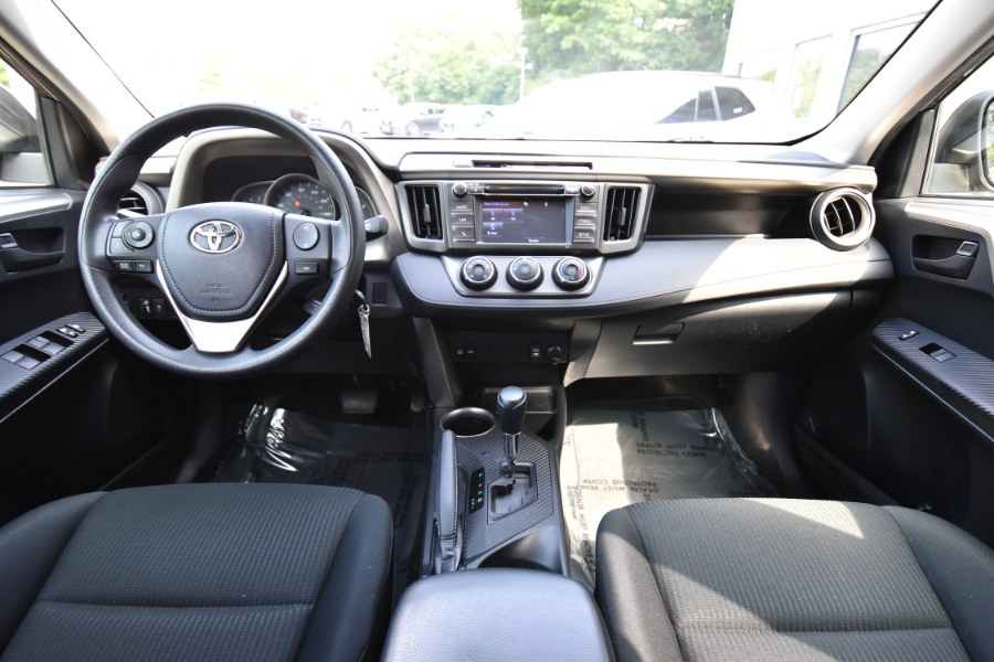 Used Toyota RAV4 AWD 4dr LE 2015 | Highline Car Connection. Waterbury, Connecticut Used Toyota RAV4 AWD 4dr LE 2015 | Highline Car Connection. Waterbury, Connecticut