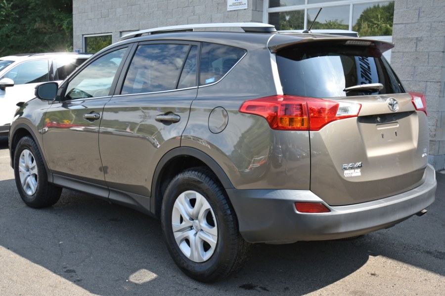 Used Toyota RAV4 AWD 4dr LE 2015 | Highline Car Connection. Waterbury, Connecticut Used Toyota RAV4 AWD 4dr LE 2015 | Highline Car Connection. Waterbury, Connecticut