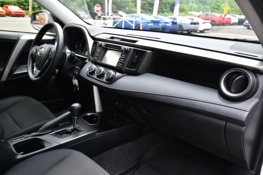 Used Toyota RAV4 AWD 4dr LE 2016 | Highline Car Connection. Waterbury, Connecticut Used Toyota RAV4 AWD 4dr LE 2016 | Highline Car Connection. Waterbury, Connecticut