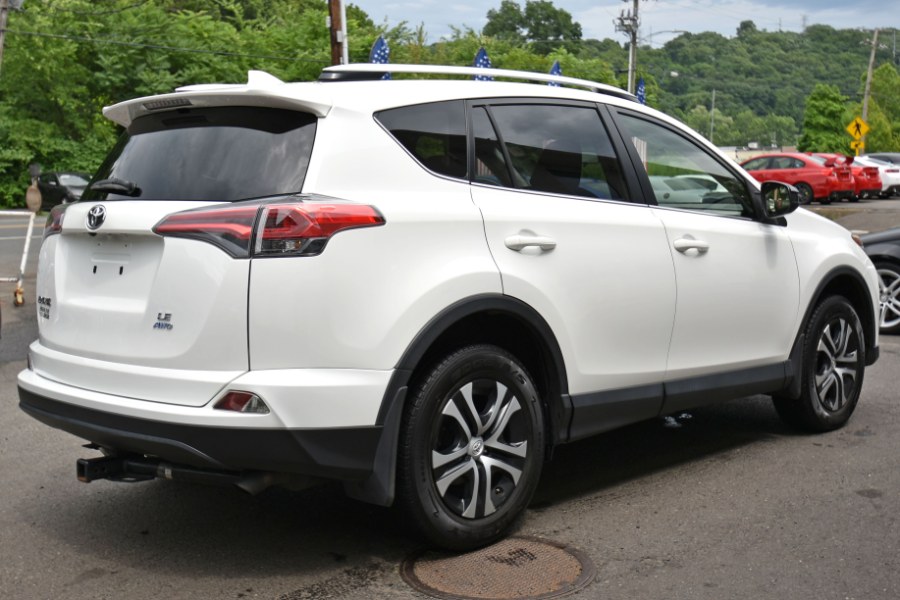 Used Toyota RAV4 AWD 4dr LE 2016 | Highline Car Connection. Waterbury, Connecticut Used Toyota RAV4 AWD 4dr LE 2016 | Highline Car Connection. Waterbury, Connecticut
