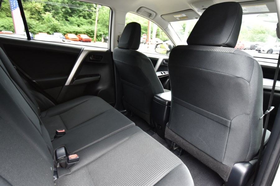 Used Toyota RAV4 AWD 4dr LE 2016 | Highline Car Connection. Waterbury, Connecticut Used Toyota RAV4 AWD 4dr LE 2016 | Highline Car Connection. Waterbury, Connecticut