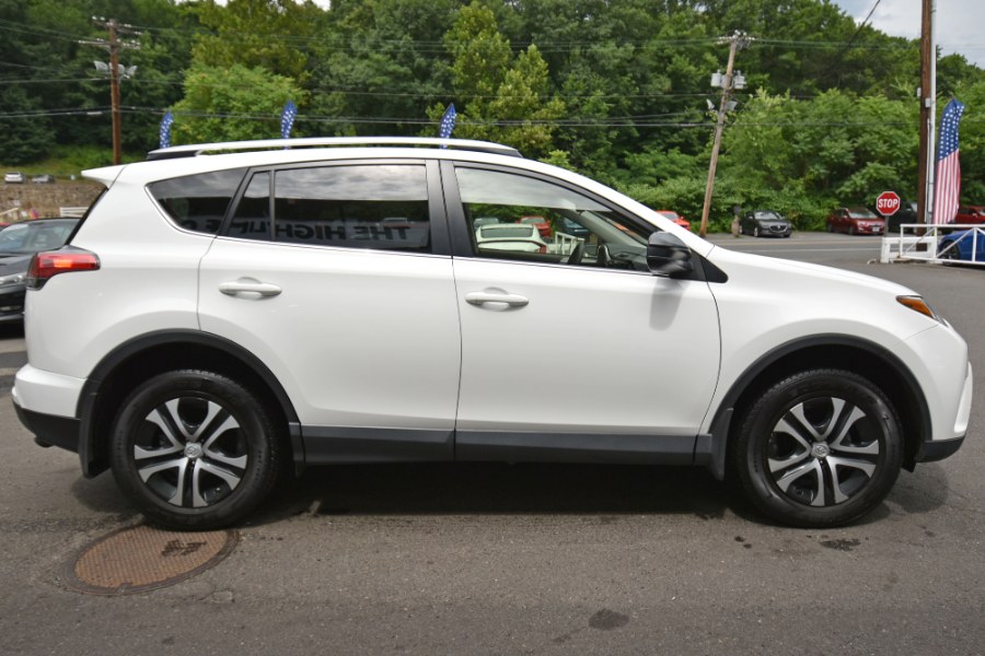 Used Toyota RAV4 AWD 4dr LE 2016 | Highline Car Connection. Waterbury, Connecticut Used Toyota RAV4 AWD 4dr LE 2016 | Highline Car Connection. Waterbury, Connecticut