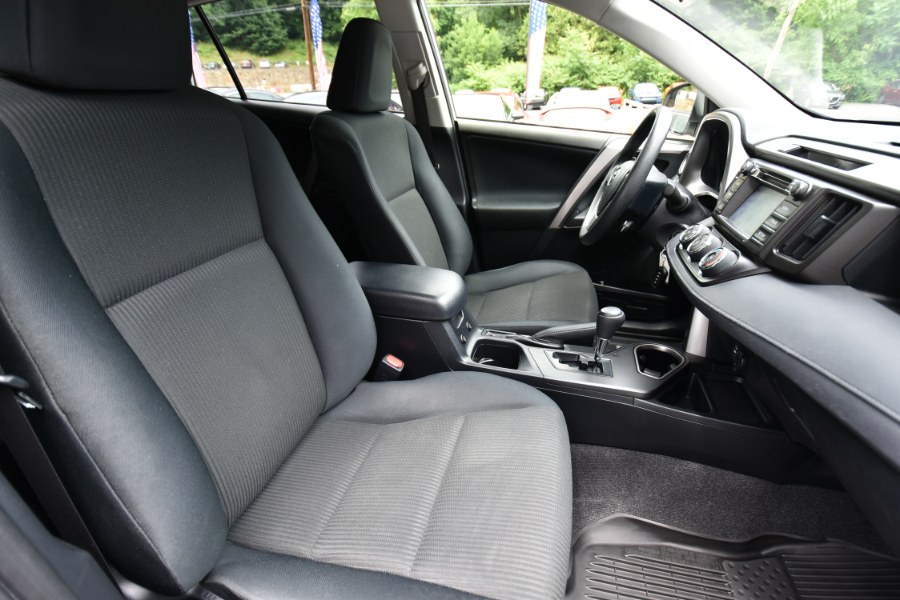 Used Toyota RAV4 AWD 4dr LE 2016 | Highline Car Connection. Waterbury, Connecticut Used Toyota RAV4 AWD 4dr LE 2016 | Highline Car Connection. Waterbury, Connecticut