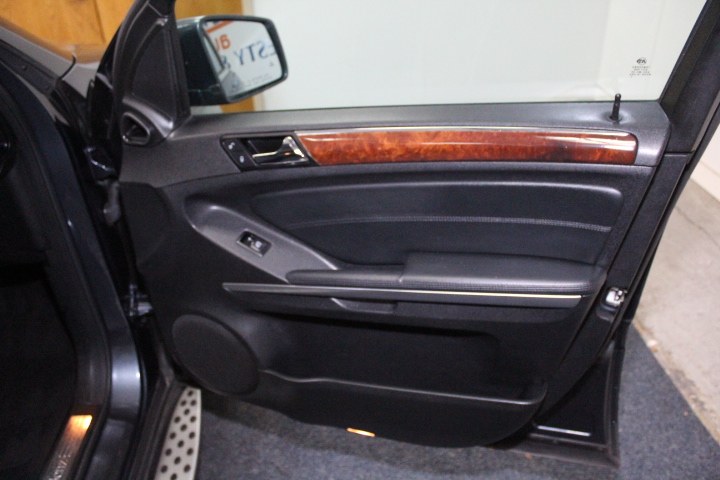 Used Mercedes-Benz M-Class 4MATIC 4dr ML 350 2011 | New England Auto Sales LLC. Plainville, Connecticut Used Mercedes-Benz M-Class 4MATIC 4dr ML 350 2011 | New England Auto Sales LLC. Plainville, Connecticut