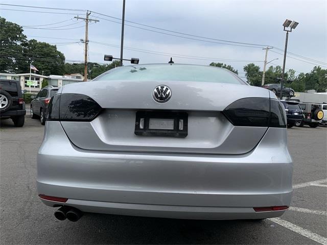 2014 Volkswagen Jetta 1.8T SE, available for sale in Stratford, Connecticut | Wiz Leasing Inc. Stratford, Connecticut 2014 Volkswagen Jetta 1.8T SE, available for sale in Stratford, Connecticut | Wiz Leasing Inc. Stratford, Connecticut