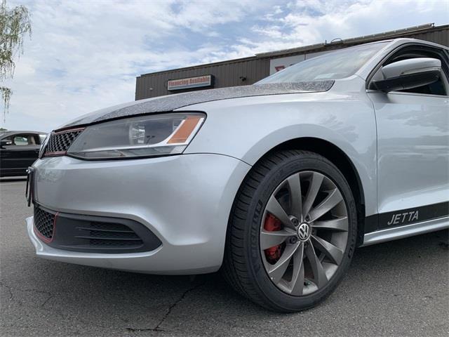 2014 Volkswagen Jetta 1.8T SE, available for sale in Stratford, Connecticut | Wiz Leasing Inc. Stratford, Connecticut 2014 Volkswagen Jetta 1.8T SE, available for sale in Stratford, Connecticut | Wiz Leasing Inc. Stratford, Connecticut