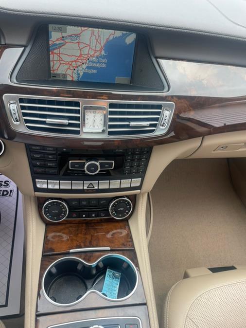 2013 Mercedes-Benz CLS-Class 4dr Sdn CLS550 4MATIC, available for sale in Milford, Connecticut | Chip's Auto Sales Inc. Milford, Connecticut 2013 Mercedes-Benz CLS-Class 4dr Sdn CLS550 4MATIC, available for sale in Milford, Connecticut | Chip's Auto Sales Inc. Milford, Connecticut