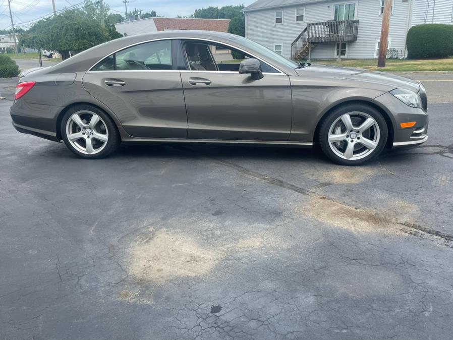 2013 Mercedes-Benz CLS-Class 4dr Sdn CLS550 4MATIC, available for sale in Milford, Connecticut | Chip's Auto Sales Inc. Milford, Connecticut 2013 Mercedes-Benz CLS-Class 4dr Sdn CLS550 4MATIC, available for sale in Milford, Connecticut | Chip's Auto Sales Inc. Milford, Connecticut