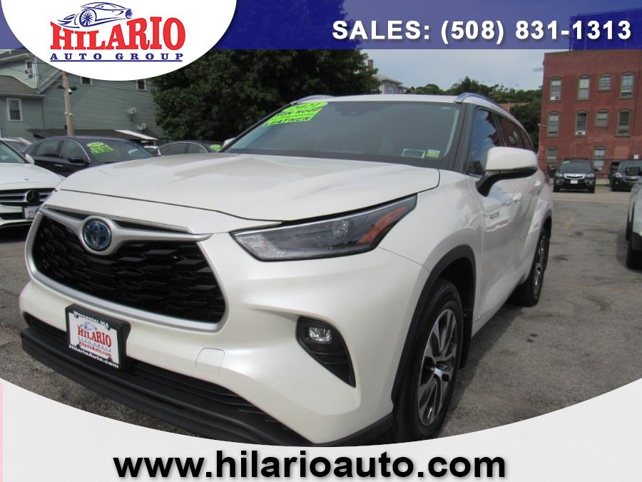 Used Toyota Highlander Hybrid XLE 2021 | Hilario's Auto Sales Inc.. Worcester, Massachusetts