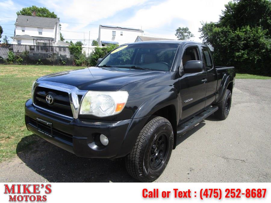 2006 Toyota Tacoma Access 128" V6 Auto 4WD, available for sale in Stratford, Connecticut | Mike's Motors LLC. Stratford, Connecticut