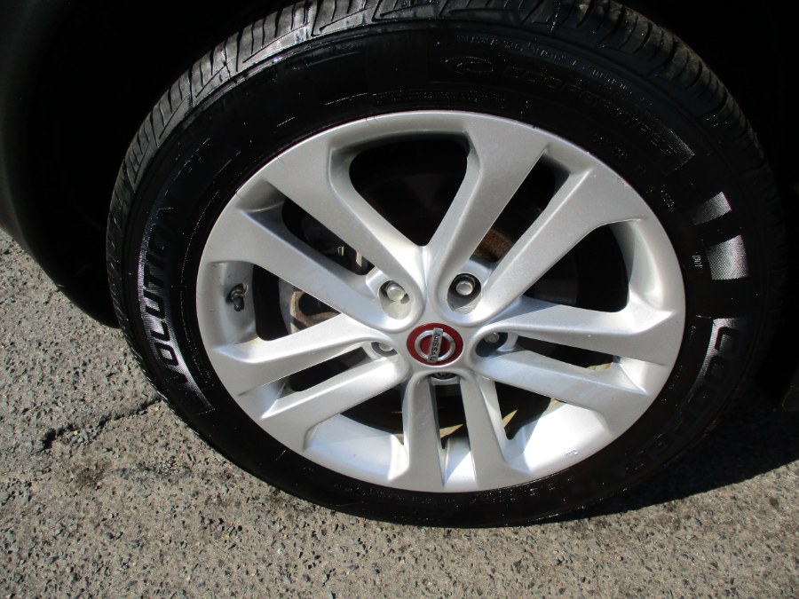 Used Nissan JUKE 5dr Wgn CVT S AWD 2013 | Cos Central Auto. Meriden, Connecticut Used Nissan JUKE 5dr Wgn CVT S AWD 2013 | Cos Central Auto. Meriden, Connecticut