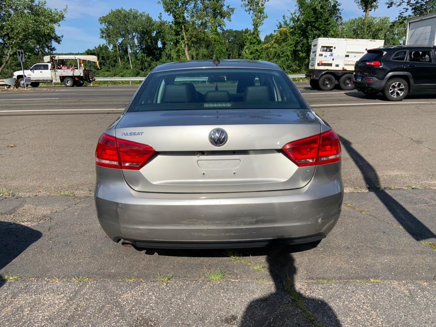 Used Volkswagen Passat 4dr Sdn 2.5L Auto S PZEV 2013 | Bridge Motors LLC. Derby, Connecticut Used Volkswagen Passat 4dr Sdn 2.5L Auto S PZEV 2013 | Bridge Motors LLC. Derby, Connecticut