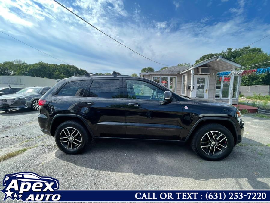 2017 Jeep Grand Cherokee Trailhawk 4x4, available for sale in Selden, New York | Apex Auto. Selden, New York 2017 Jeep Grand Cherokee Trailhawk 4x4, available for sale in Selden, New York | Apex Auto. Selden, New York