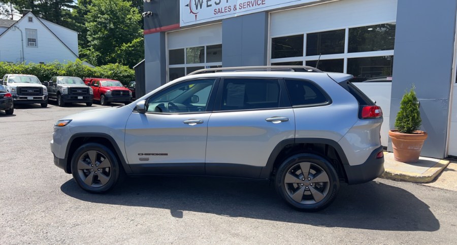 Used Jeep Cherokee Latitude 75 year Anniversary 4x4 2017 | West End Automotive Center. Waterbury, Connecticut Used Jeep Cherokee Latitude 75 year Anniversary 4x4 2017 | West End Automotive Center. Waterbury, Connecticut