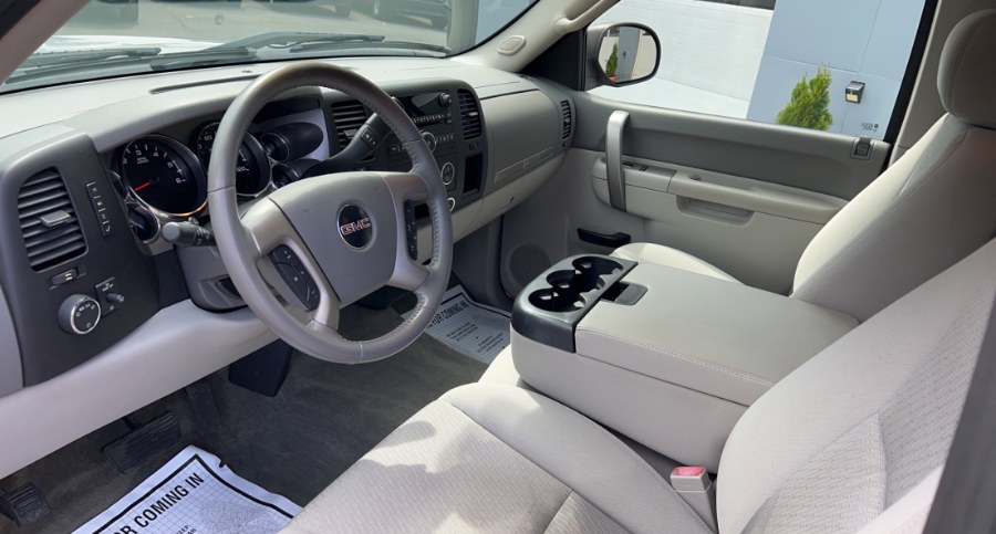 2011 GMC Sierra 1500 4WD Ext Cab 143.5" SLE, available for sale in Waterbury, Connecticut | West End Automotive Center. Waterbury, Connecticut 2011 GMC Sierra 1500 4WD Ext Cab 143.5" SLE, available for sale in Waterbury, Connecticut | West End Automotive Center. Waterbury, Connecticut