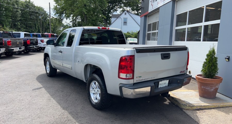2011 GMC Sierra 1500 4WD Ext Cab 143.5" SLE, available for sale in Waterbury, Connecticut | West End Automotive Center. Waterbury, Connecticut 2011 GMC Sierra 1500 4WD Ext Cab 143.5" SLE, available for sale in Waterbury, Connecticut | West End Automotive Center. Waterbury, Connecticut