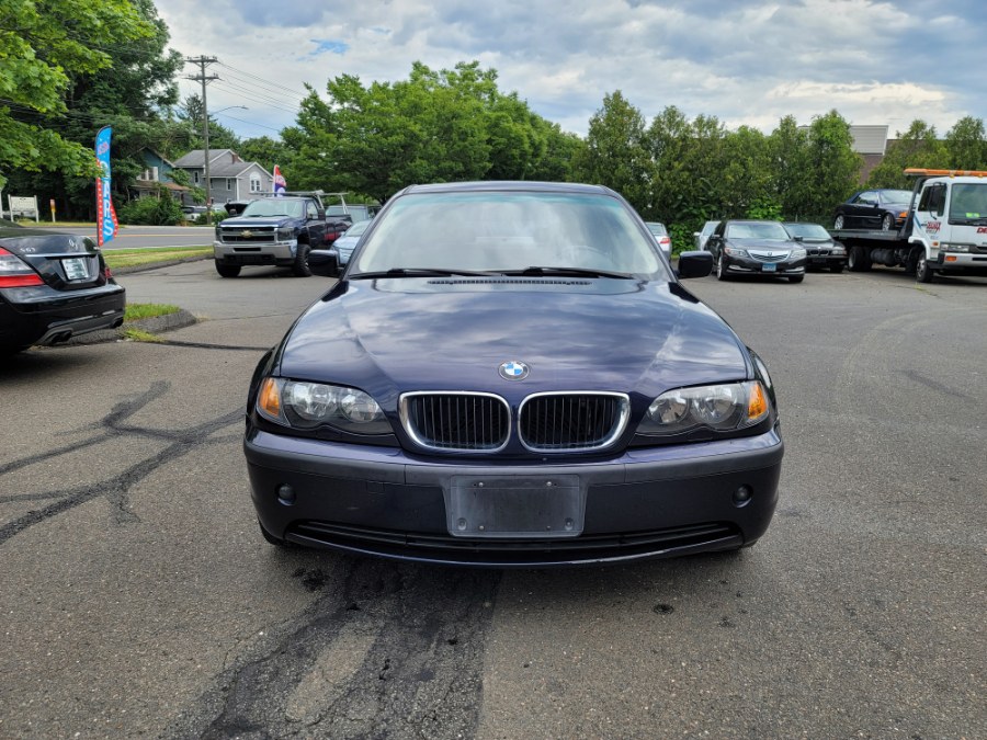 Used BMW 3 Series 325xi 4dr Sdn AWD 2002 | Dealmax Motors LLC. Bristol, Connecticut Used BMW 3 Series 325xi 4dr Sdn AWD 2002 | Dealmax Motors LLC. Bristol, Connecticut