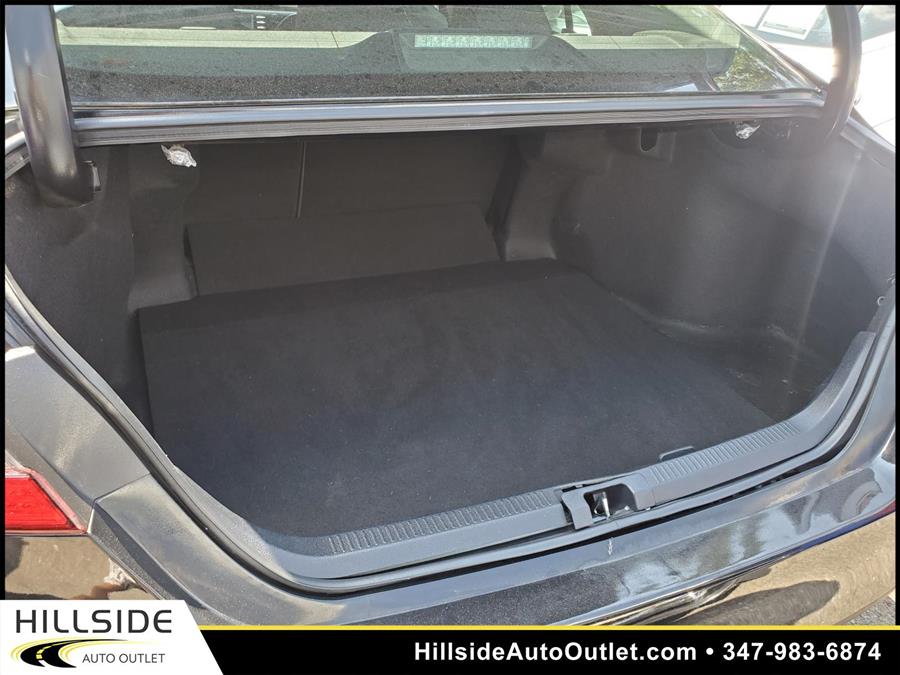 Used Toyota Camry LE 2020 | Hillside Auto Outlet. Jamaica, New York Used Toyota Camry LE 2020 | Hillside Auto Outlet. Jamaica, New York