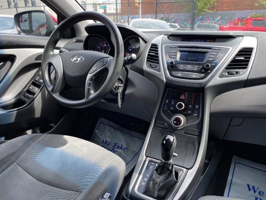 Used Hyundai Elantra 4dr Sdn Auto SE (Alabama Plant) 2014 | RT Auto Center LLC. Newark, New Jersey Used Hyundai Elantra 4dr Sdn Auto SE (Alabama Plant) 2014 | RT Auto Center LLC. Newark, New Jersey