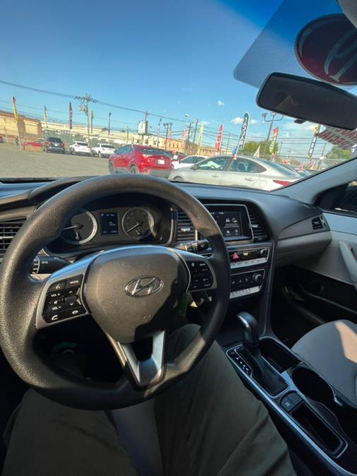 Used Hyundai Sonata SE 2.4L 2019 | NJ Used Cars Center. Irvington, New Jersey Used Hyundai Sonata SE 2.4L 2019 | NJ Used Cars Center. Irvington, New Jersey