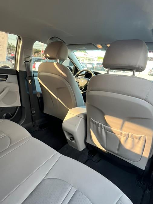 Used Hyundai Sonata SE 2.4L 2019 | NJ Used Cars Center. Irvington, New Jersey Used Hyundai Sonata SE 2.4L 2019 | NJ Used Cars Center. Irvington, New Jersey
