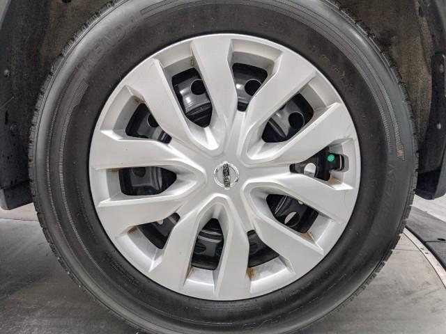Used Nissan Rogue S AWD w/ rearCam 2017 | Car Revolution. Maple Shade, New Jersey Used Nissan Rogue S AWD w/ rearCam 2017 | Car Revolution. Maple Shade, New Jersey
