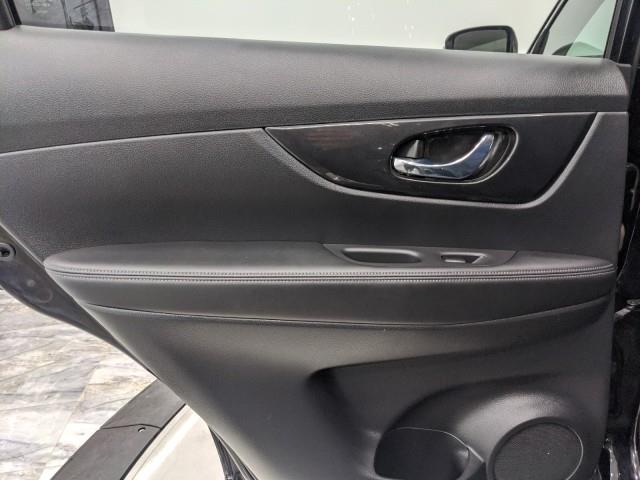 Used Nissan Rogue S AWD w/ rearCam 2017 | Car Revolution. Maple Shade, New Jersey Used Nissan Rogue S AWD w/ rearCam 2017 | Car Revolution. Maple Shade, New Jersey