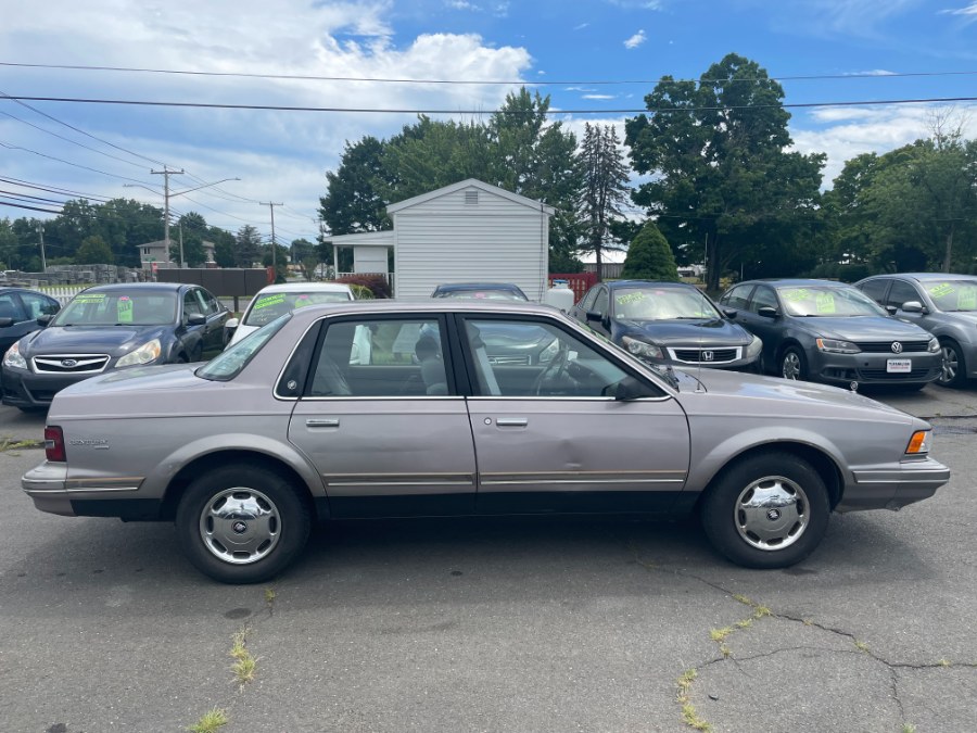 Used Buick Century 4dr Sdn Custom SK 1996 | CT Car Co LLC. East Windsor, Connecticut Used Buick Century 4dr Sdn Custom SK 1996 | CT Car Co LLC. East Windsor, Connecticut