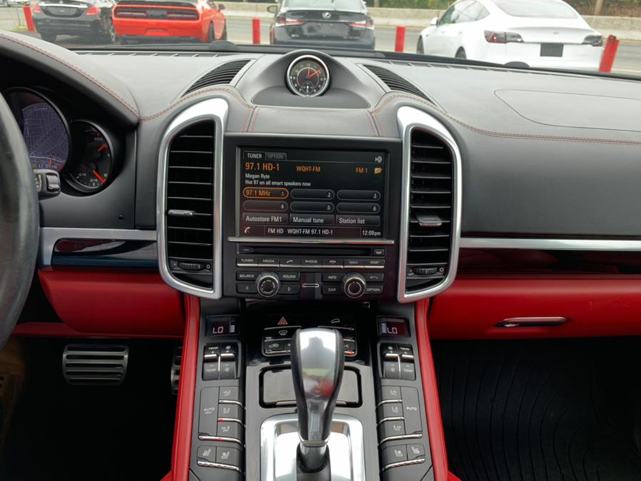 Used Porsche Cayenne AWD 4dr S 2016 | Champion Auto Hillside. Hillside, New Jersey Used Porsche Cayenne AWD 4dr S 2016 | Champion Auto Hillside. Hillside, New Jersey