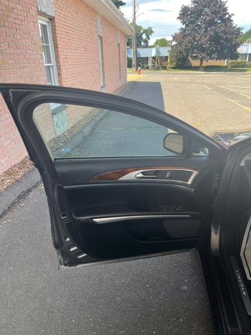 Used Lincoln MKZ 4dr Sdn AWD 2015 | Supreme Automotive. New Britain, Connecticut Used Lincoln MKZ 4dr Sdn AWD 2015 | Supreme Automotive. New Britain, Connecticut