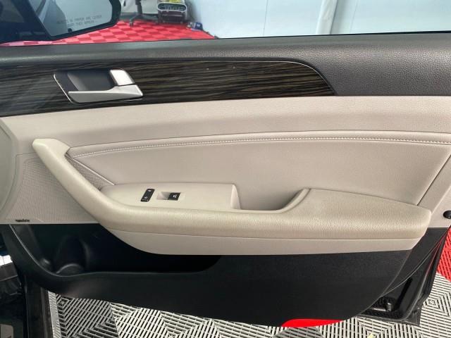 Used Hyundai Sonata 2.4L Limited 2016 | Queens Auto Mall. Richmond Hill, New York Used Hyundai Sonata 2.4L Limited 2016 | Queens Auto Mall. Richmond Hill, New York