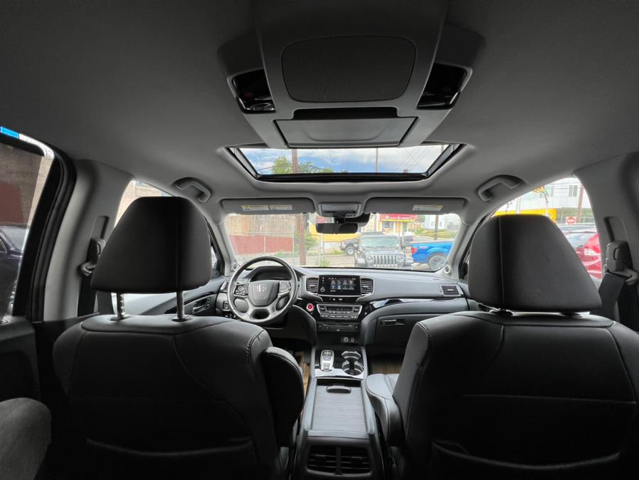 2019 Honda Pilot Touring 8-Passenger AWD, available for sale in Paterson, New Jersey | Champion of Paterson. Paterson, New Jersey 2019 Honda Pilot Touring 8-Passenger AWD, available for sale in Paterson, New Jersey | Champion of Paterson. Paterson, New Jersey