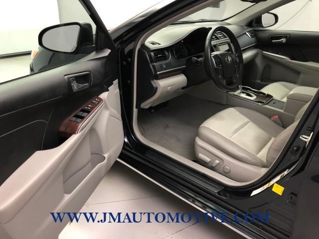 Used Toyota Camry 4dr Sdn I4 Auto XLE *Ltd Avail* 2014 | J&M Automotive Sls&Svc LLC. Naugatuck, Connecticut Used Toyota Camry 4dr Sdn I4 Auto XLE *Ltd Avail* 2014 | J&M Automotive Sls&Svc LLC. Naugatuck, Connecticut