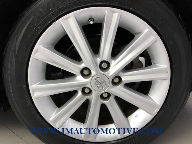 Used Toyota Camry 4dr Sdn I4 Auto XLE *Ltd Avail* 2014 | J&M Automotive Sls&Svc LLC. Naugatuck, Connecticut Used Toyota Camry 4dr Sdn I4 Auto XLE *Ltd Avail* 2014 | J&M Automotive Sls&Svc LLC. Naugatuck, Connecticut