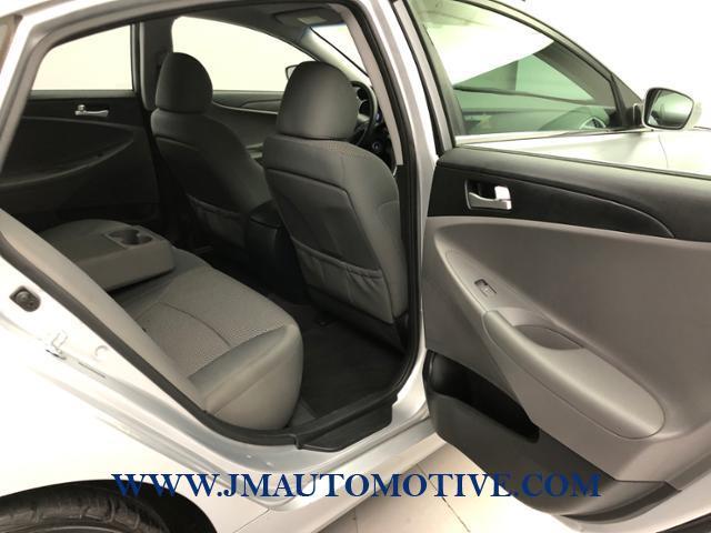 2012 Hyundai Sonata 4dr Sdn 2.4L Auto GLS, available for sale in Naugatuck, Connecticut | J&M Automotive Sls&Svc LLC. Naugatuck, Connecticut 2012 Hyundai Sonata 4dr Sdn 2.4L Auto GLS, available for sale in Naugatuck, Connecticut | J&M Automotive Sls&Svc LLC. Naugatuck, Connecticut