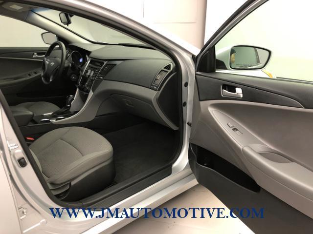 2012 Hyundai Sonata 4dr Sdn 2.4L Auto GLS, available for sale in Naugatuck, Connecticut | J&M Automotive Sls&Svc LLC. Naugatuck, Connecticut 2012 Hyundai Sonata 4dr Sdn 2.4L Auto GLS, available for sale in Naugatuck, Connecticut | J&M Automotive Sls&Svc LLC. Naugatuck, Connecticut