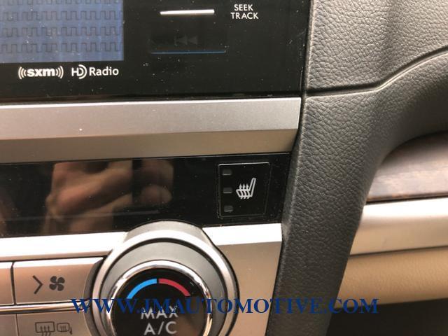 Used Subaru Outback 4dr Wgn 2.5i Limited PZEV 2016 | J&M Automotive Sls&Svc LLC. Naugatuck, Connecticut Used Subaru Outback 4dr Wgn 2.5i Limited PZEV 2016 | J&M Automotive Sls&Svc LLC. Naugatuck, Connecticut
