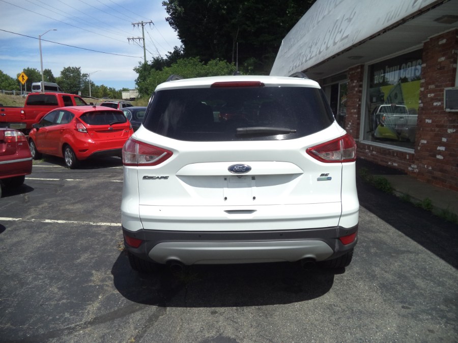 2016 Ford Escape 4WD 4dr SE, available for sale in Naugatuck, Connecticut | Riverside Motorcars, LLC. Naugatuck, Connecticut 2016 Ford Escape 4WD 4dr SE, available for sale in Naugatuck, Connecticut | Riverside Motorcars, LLC. Naugatuck, Connecticut