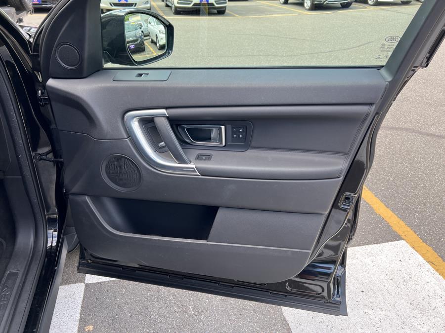2018 Land Rover Discovery Sport HSE 4WD, available for sale in Waterbury, Connecticut | National Auto Brokers, Inc.. Waterbury, Connecticut 2018 Land Rover Discovery Sport HSE 4WD, available for sale in Waterbury, Connecticut | National Auto Brokers, Inc.. Waterbury, Connecticut