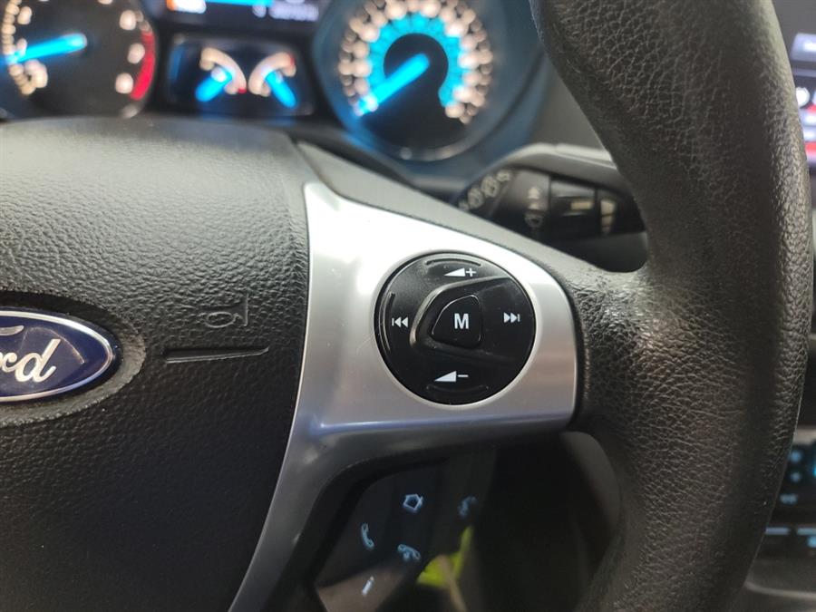 2013 Ford Escape FWD 4dr SE, available for sale in West Haven, Connecticut | Auto Fair Inc.. West Haven, Connecticut 2013 Ford Escape FWD 4dr SE, available for sale in West Haven, Connecticut | Auto Fair Inc.. West Haven, Connecticut
