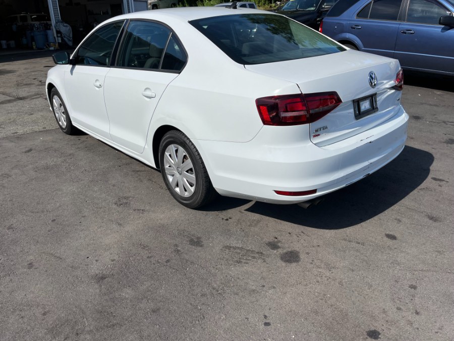 Used Volkswagen Jetta Sedan 4dr Auto 1.4T S 2016 | Chris's Auto Clinic. Plainville, Connecticut Used Volkswagen Jetta Sedan 4dr Auto 1.4T S 2016 | Chris's Auto Clinic. Plainville, Connecticut