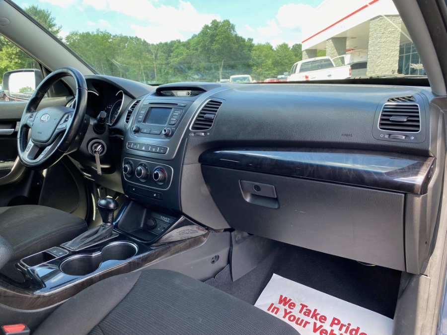 Used Kia Sorento 2WD 4dr I4 LX 2014 | Marsh Auto Sales LLC. Ortonville, Michigan Used Kia Sorento 2WD 4dr I4 LX 2014 | Marsh Auto Sales LLC. Ortonville, Michigan