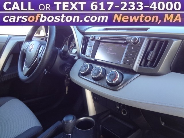 Used Toyota RAV4 AWD 4dr XLE (Natl) 2014 | Motorcars of Boston. Newton, Massachusetts Used Toyota RAV4 AWD 4dr XLE (Natl) 2014 | Motorcars of Boston. Newton, Massachusetts