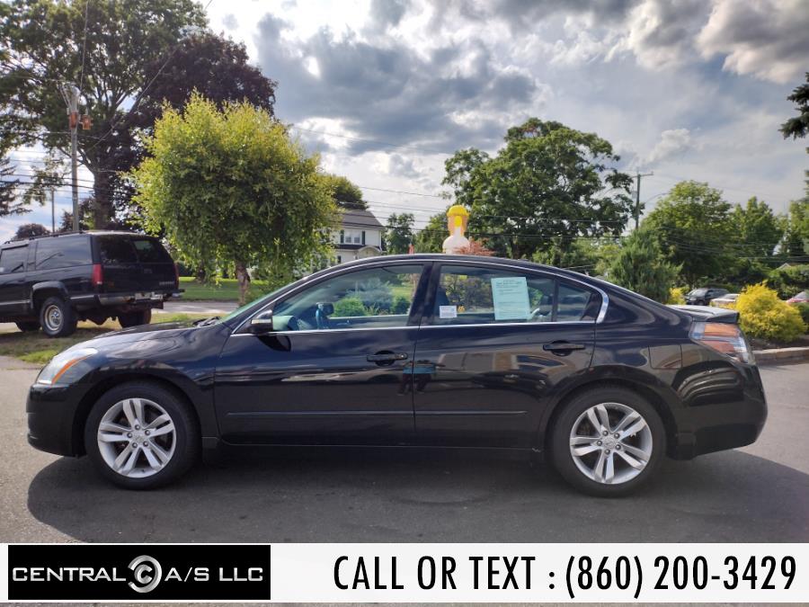 Used Nissan Altima 4dr Sdn V6 CVT 3.5 SR 2010 | Central A/S LLC. East Windsor, Connecticut Used Nissan Altima 4dr Sdn V6 CVT 3.5 SR 2010 | Central A/S LLC. East Windsor, Connecticut