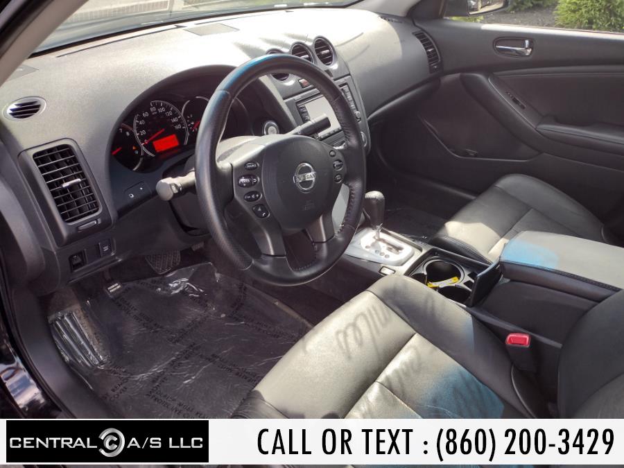 Used Nissan Altima 4dr Sdn V6 CVT 3.5 SR 2010 | Central A/S LLC. East Windsor, Connecticut Used Nissan Altima 4dr Sdn V6 CVT 3.5 SR 2010 | Central A/S LLC. East Windsor, Connecticut