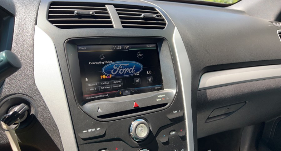 2015 Ford Explorer 4WD 4dr XLT, available for sale in Waterbury, Connecticut | West End Automotive Center. Waterbury, Connecticut 2015 Ford Explorer 4WD 4dr XLT, available for sale in Waterbury, Connecticut | West End Automotive Center. Waterbury, Connecticut