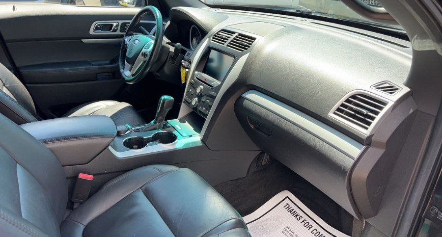 2015 Ford Explorer 4WD 4dr XLT, available for sale in Waterbury, Connecticut | West End Automotive Center. Waterbury, Connecticut 2015 Ford Explorer 4WD 4dr XLT, available for sale in Waterbury, Connecticut | West End Automotive Center. Waterbury, Connecticut