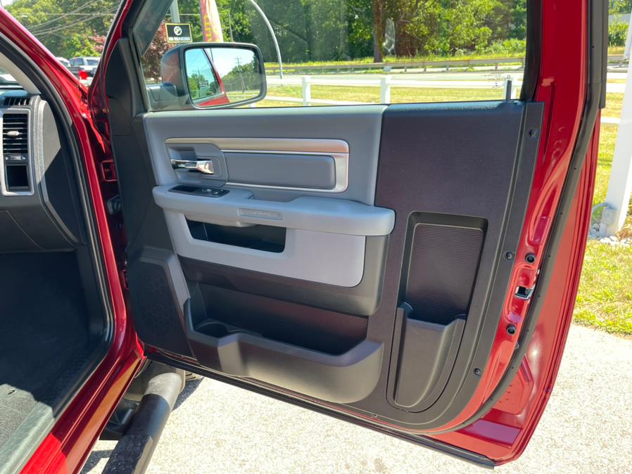 Used Ram 1500 4WD Reg Cab 120.5" Express 2014 | Mike And Tony Auto Sales, Inc. South Windsor, Connecticut Used Ram 1500 4WD Reg Cab 120.5" Express 2014 | Mike And Tony Auto Sales, Inc. South Windsor, Connecticut